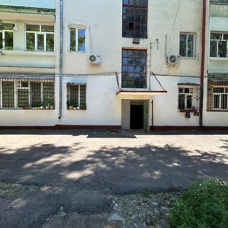 Humo Family Home - Гостевой Дом 塔什干 外观 照片